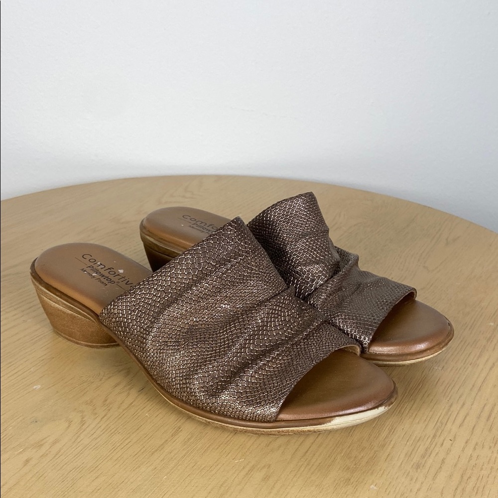 Comfortiva Women's 7 Heeled Bronze Slides Summer Coastal Grandma Neutral Minimal